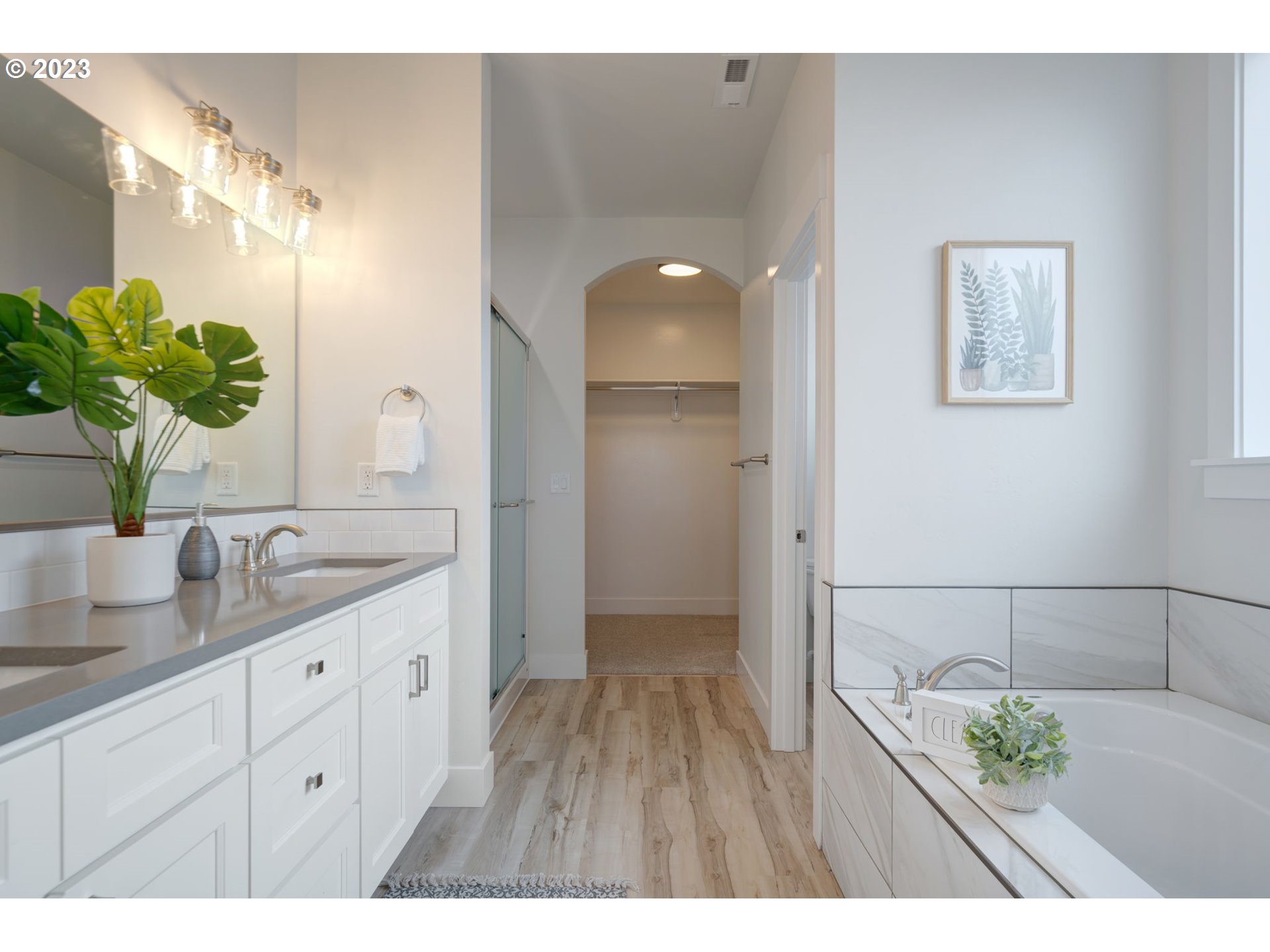 318 Sage Street Boardman, OR 97818 - Photo 14 of 20 a view of bathroom with a sink and mirror