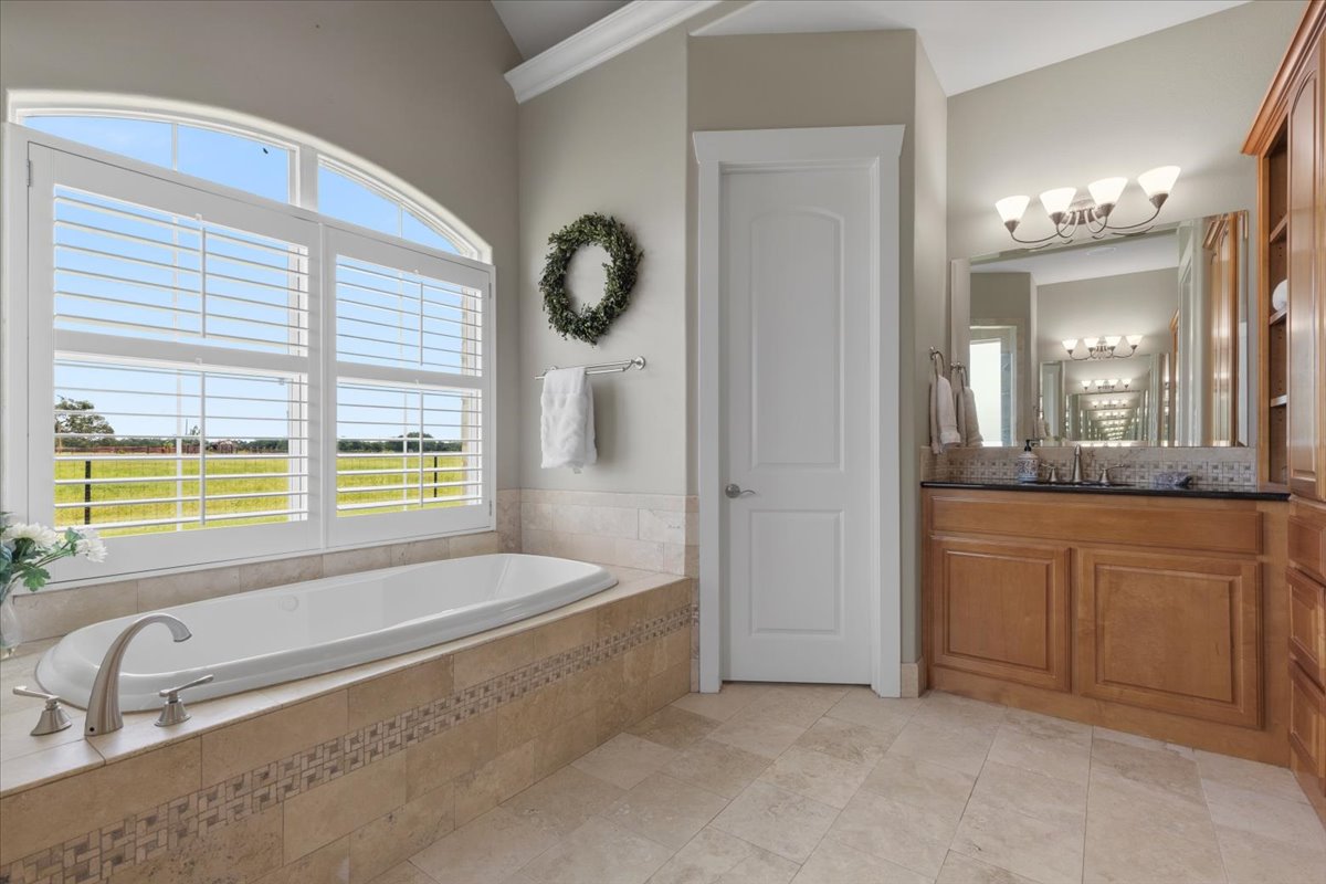 4140 County Road 467 Elgin, TX 78621 - Photo 15 of 40
