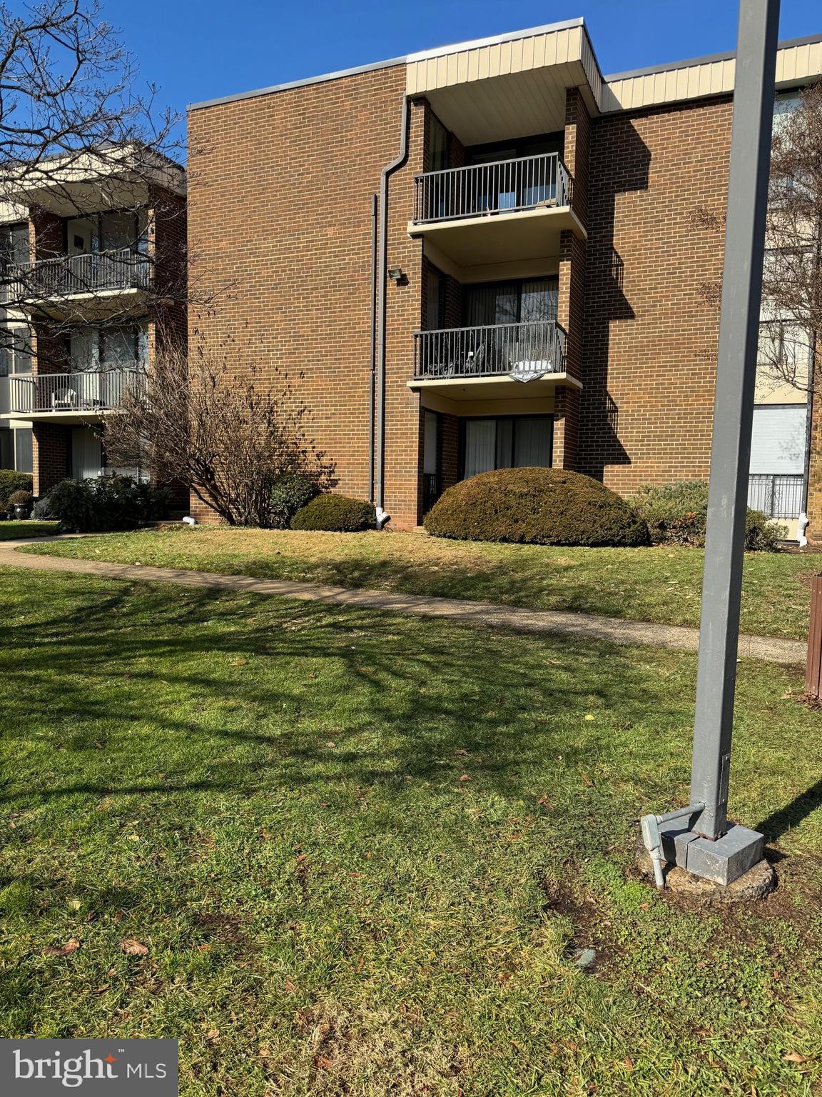 2101 Walsh View Terrace, Unit 17203 Silver Spring, MD 20902 - Photo 1 of 9 Front