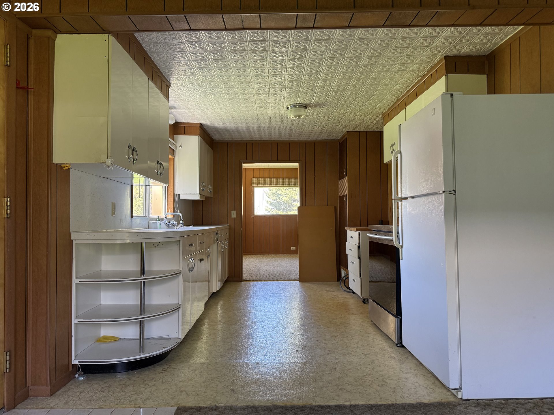 320 Bonanza Street Sumpter, OR 97877 - Photo 13 of 34 Kitchen