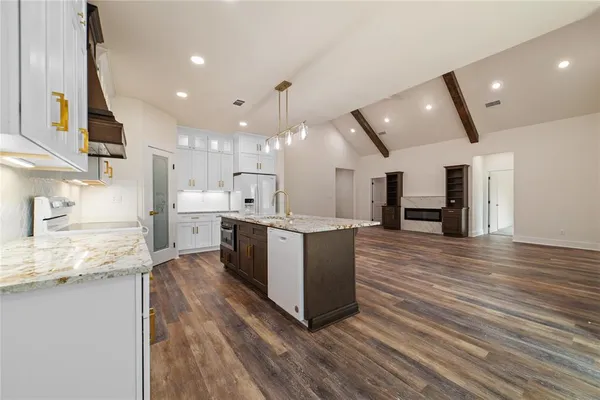$469,900 | 7528 Downhaul Way, Brownwood, TX 76801