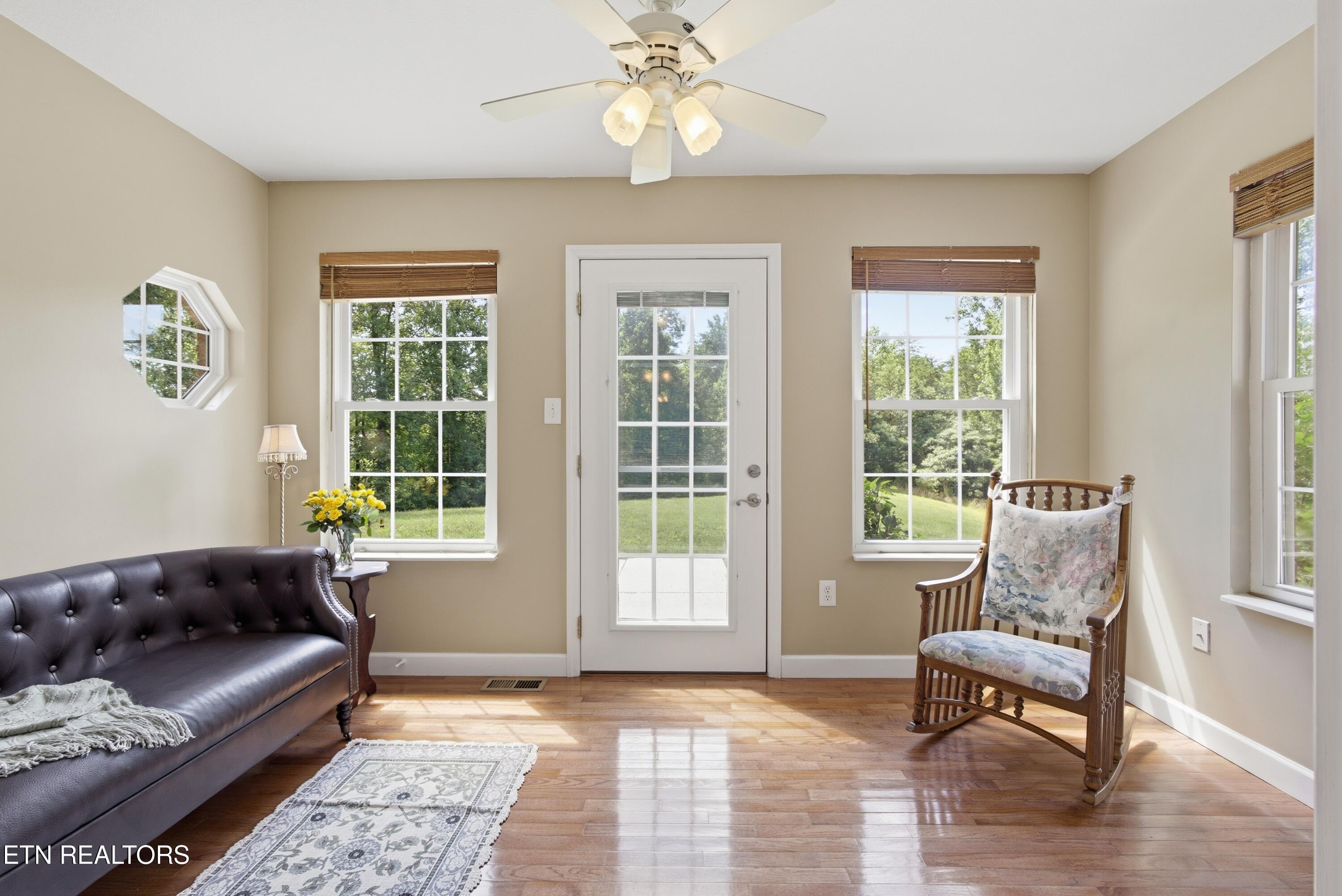240 Long Road Kingston, TN 37763 - Photo 5 of 24 Reading Mook