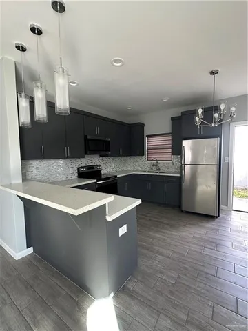 $1,250 | 1412 South Iris Street, Pharr, TX 78577