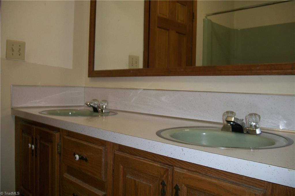 1731 Yadkin Valley Road Advance, NC 27006 - Photo 17 of 29 Gallery Image 17