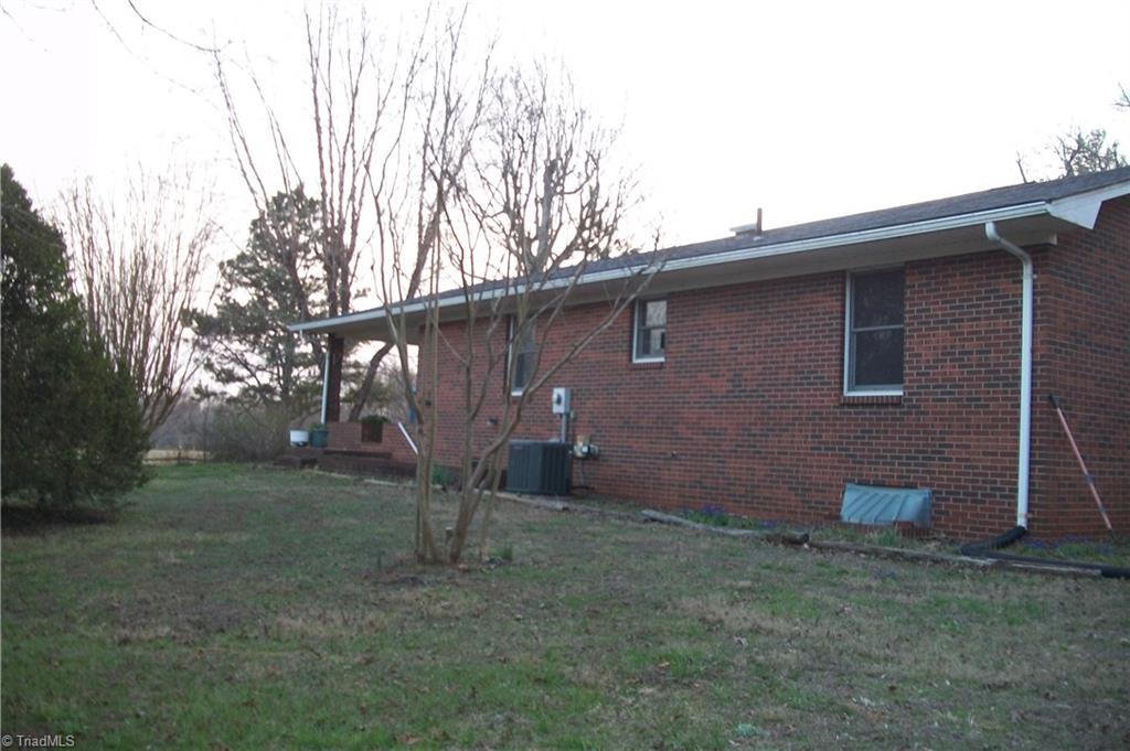 1731 Yadkin Valley Road Advance, NC 27006 - Photo 24 of 29 Gallery Image 24