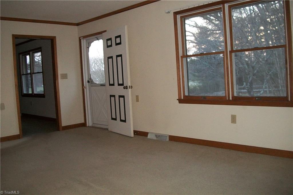 1731 Yadkin Valley Road Advance, NC 27006 - Photo 6 of 29 Gallery Image 6
