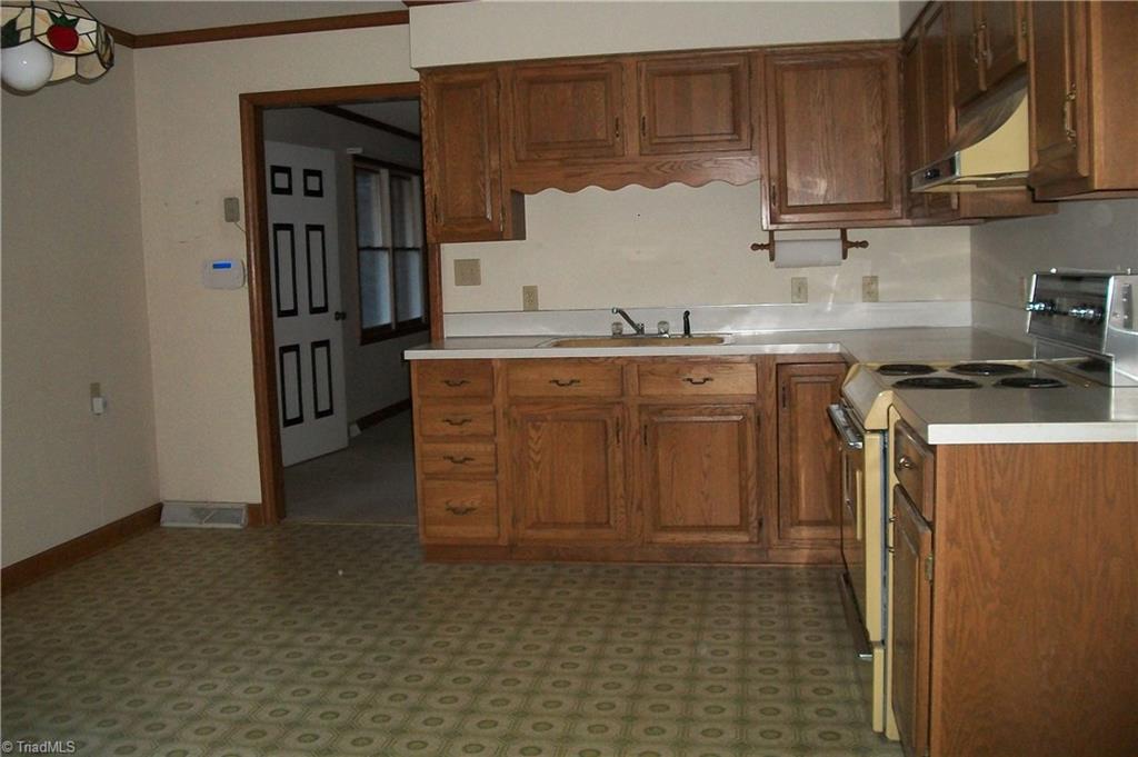 1731 Yadkin Valley Road Advance, NC 27006 - Photo 8 of 29 Gallery Image 8