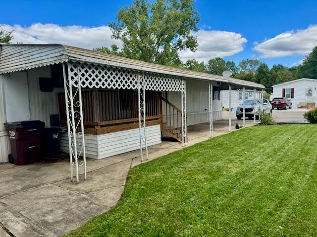 $29,000 | 210 Sugarbush Lane, Belleville, MI 48111