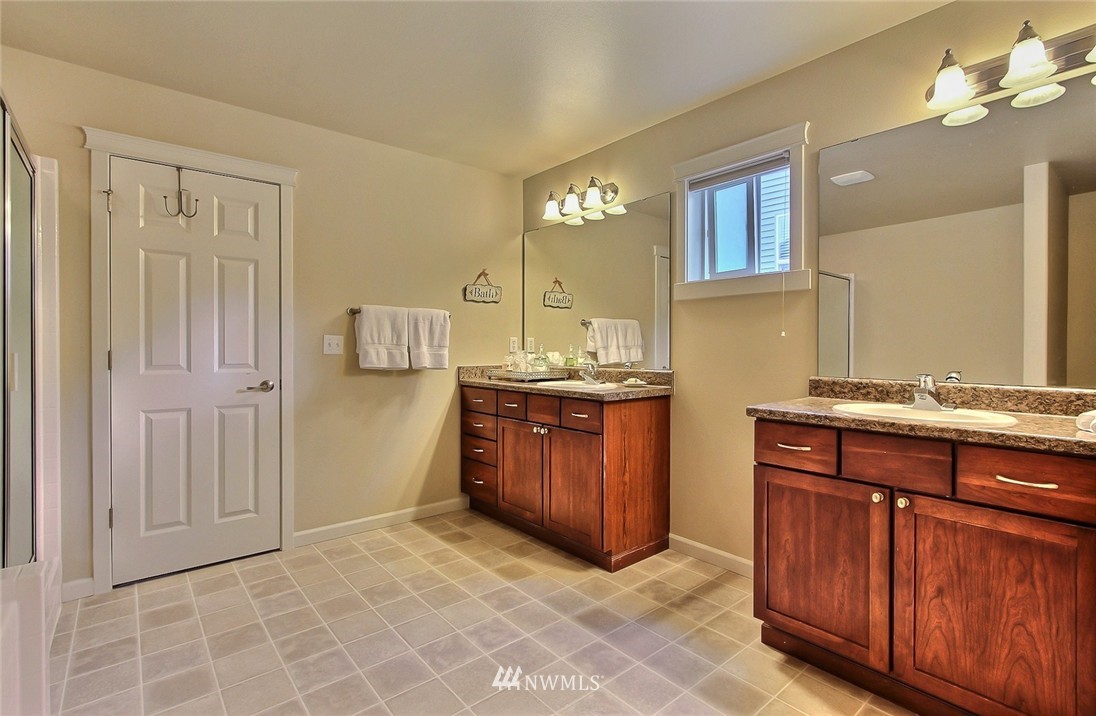 1319 Foreman Road DuPont, WA 98327 - Photo 14 of 19