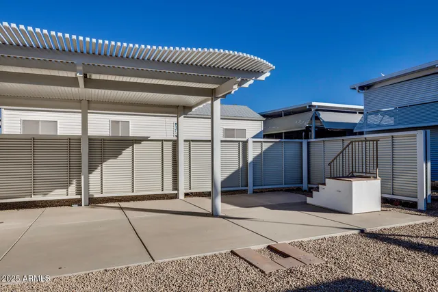 a view of a back yard of the house