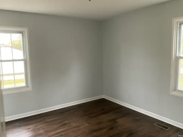 $1,250 | 602 North Stony Run Lane, Fort Wayne, IN 46825