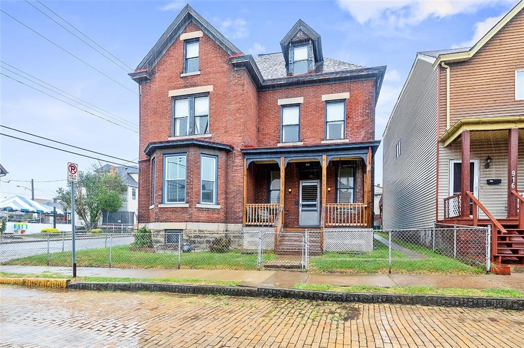 918 1st Street McKees Rocks, PA 15136 - Photo 1 of 20