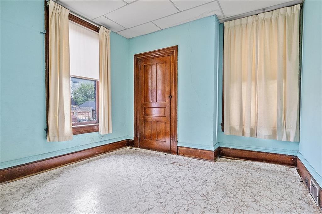 918 1st Street McKees Rocks, PA 15136 - Photo 13 of 20
