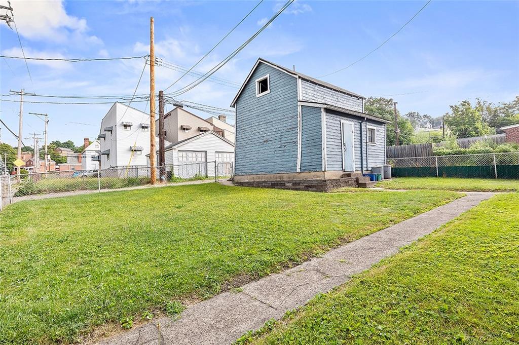918 1st Street McKees Rocks, PA 15136 - Photo 17 of 20