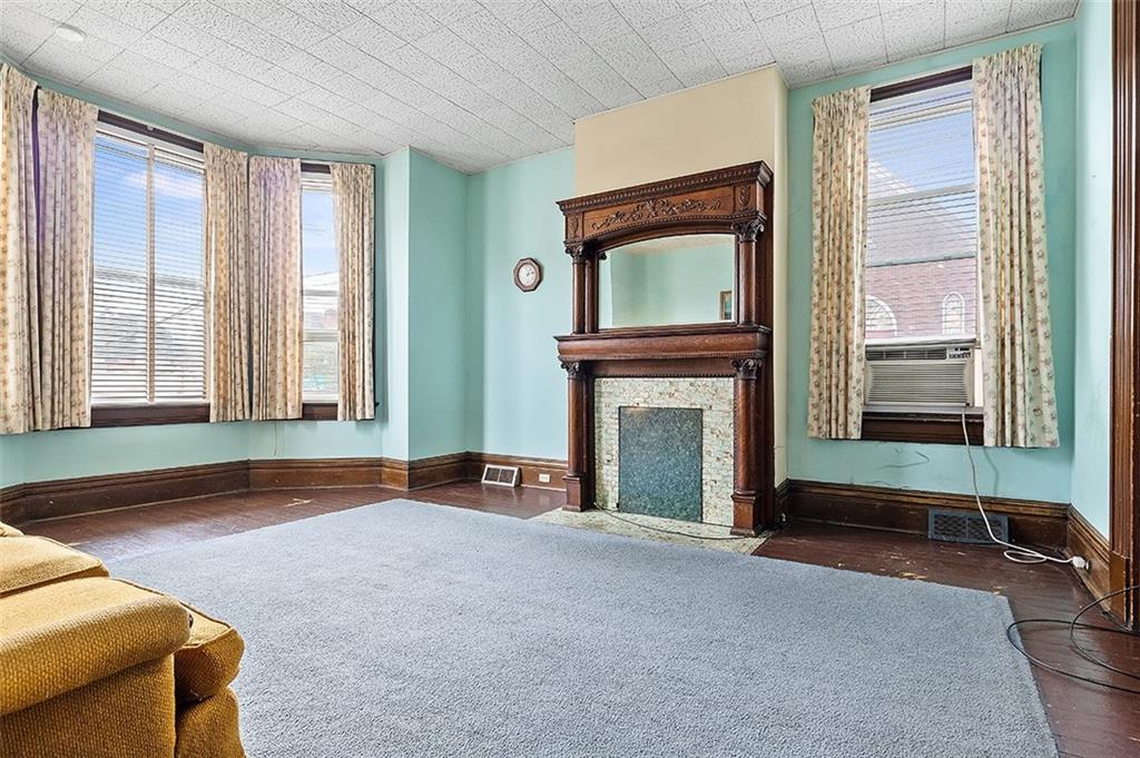 918 1st Street McKees Rocks, PA 15136 - Photo 7 of 20