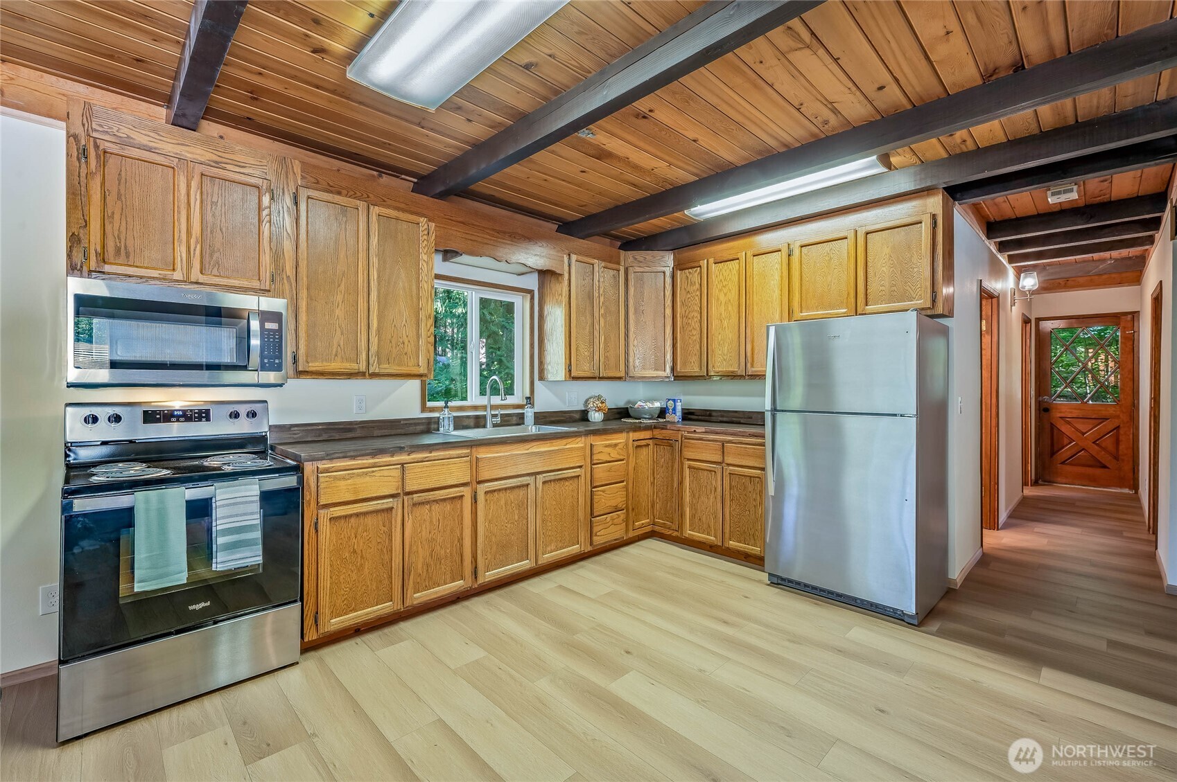18635 Rieche Road Leavenworth, WA 98826 - Photo 3 of 34 Gallery Image 3