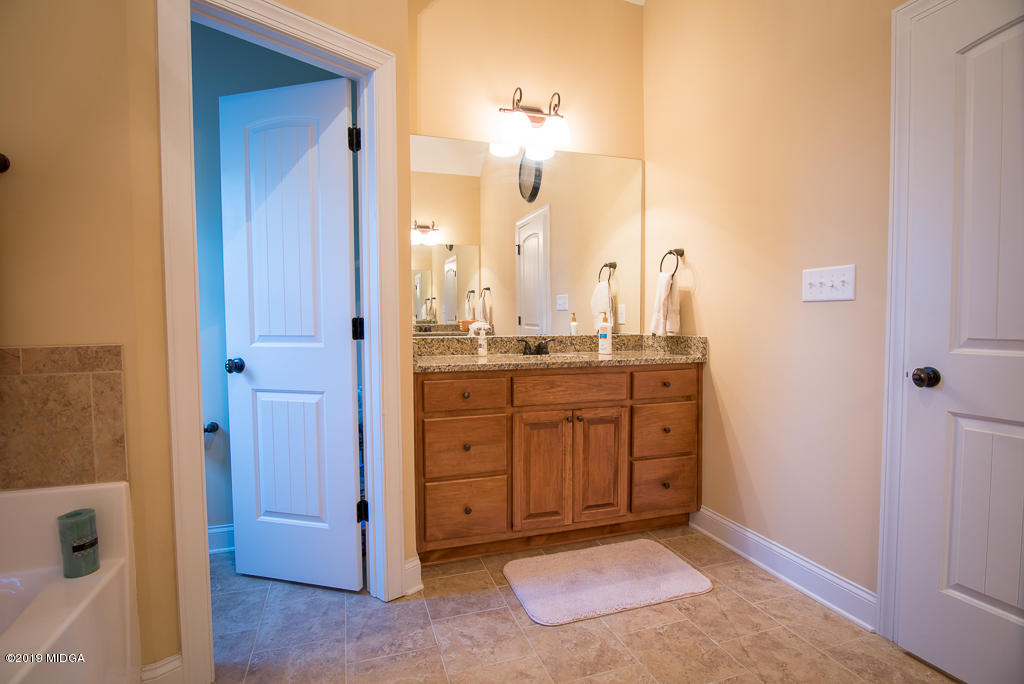13 Claire Road Forsyth, GA 31029 - Photo 11 of 36 13 Claire Rd Forsyth-12