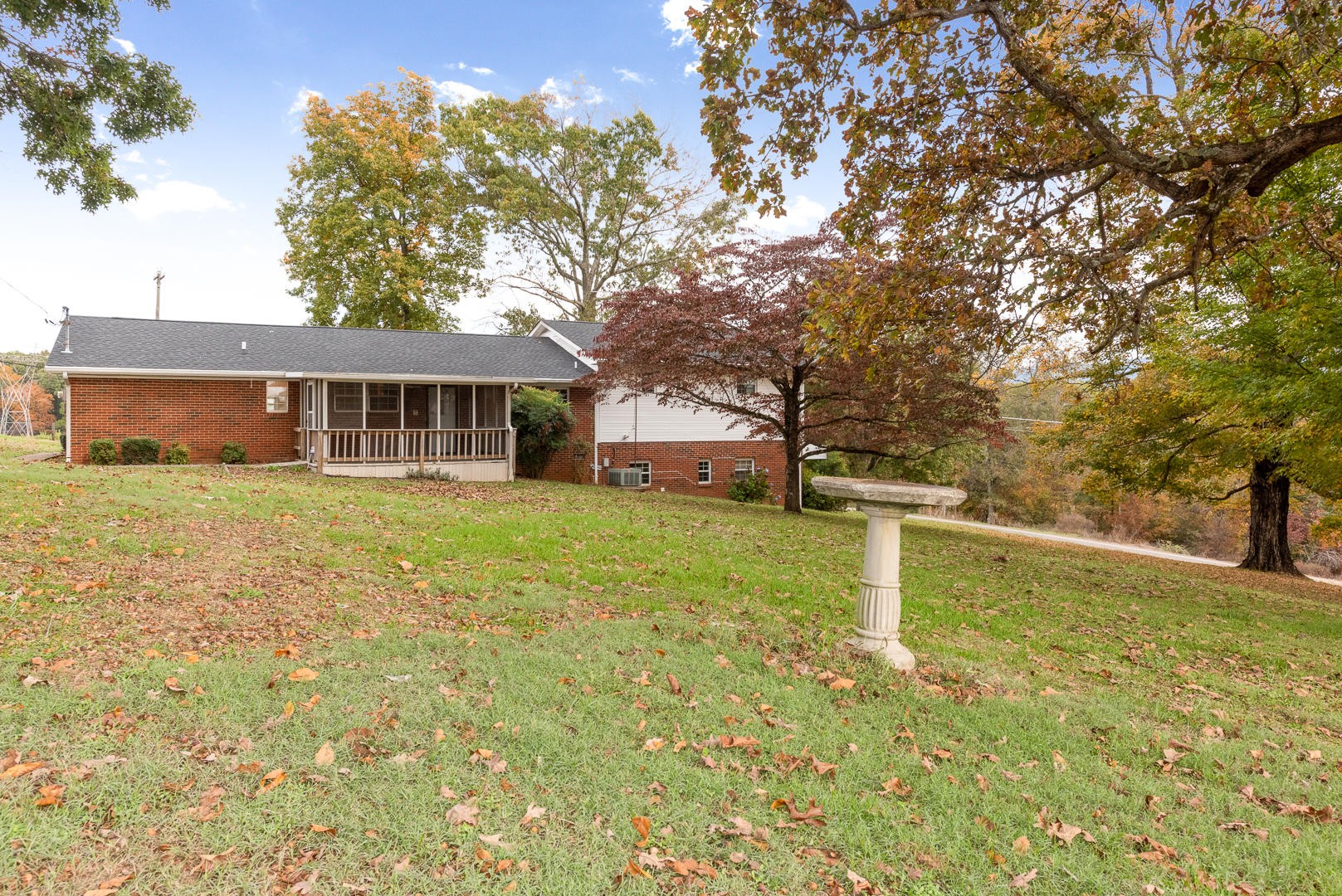 5408 Hutton Ridge Road Maryville, TN 37801 - Photo 4 of 38 Gallery Image 4