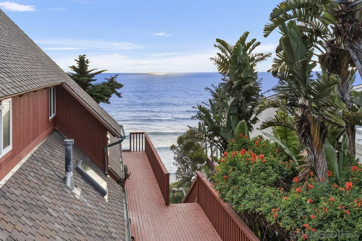 1366 Neptune Avenue Encinitas, CA 92024 - Photo 31 of 48 a view of balcony with a potted plant
