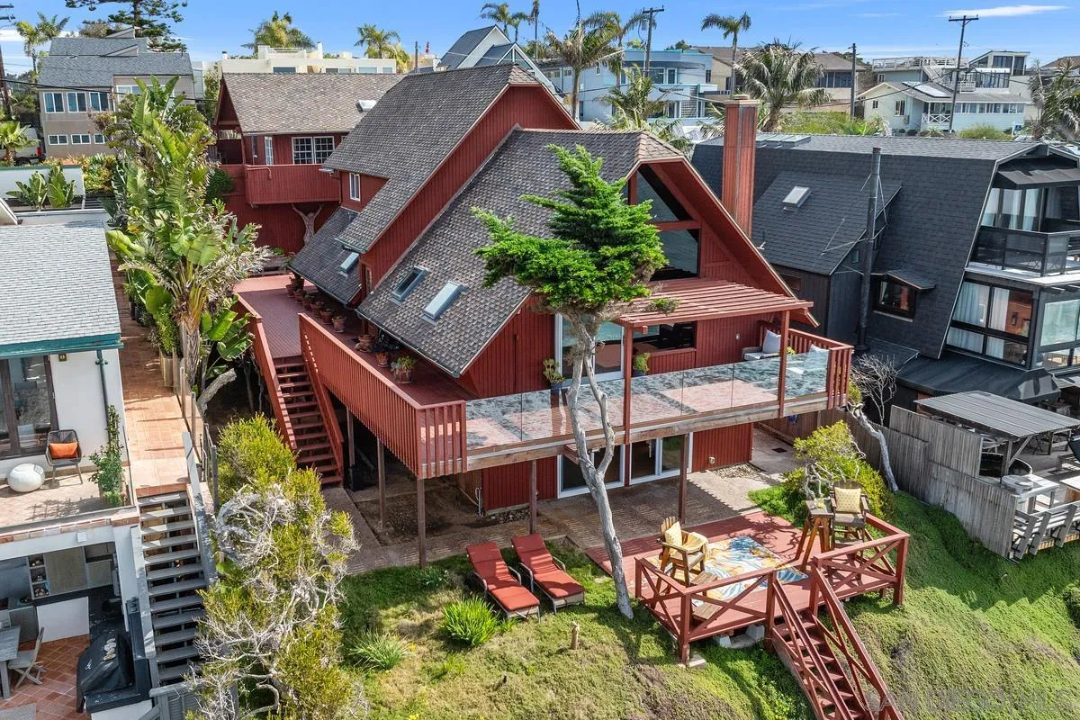1366 Neptune Avenue Encinitas, CA 92024 - Photo 43 of 48 an aerial view of a house with a yard