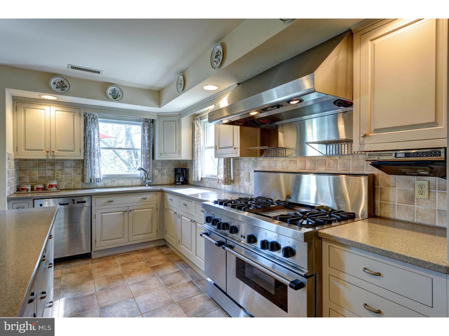 1320 Street Road Chester Springs, PA 19425 - Photo 11 of 25 Kitchen