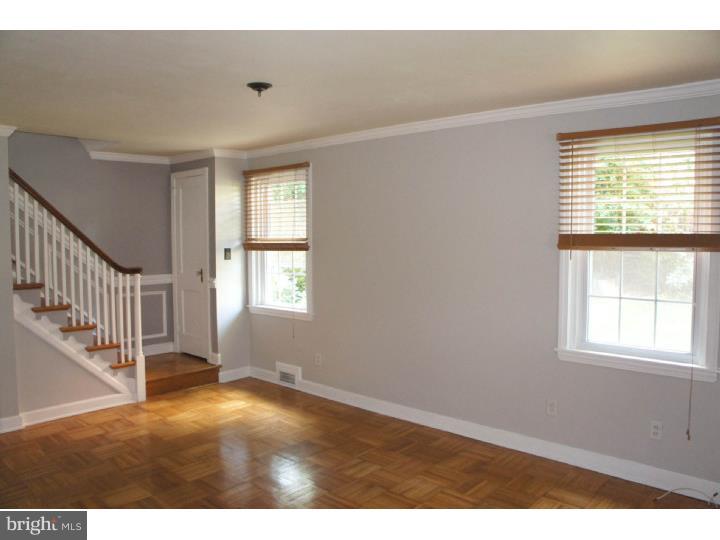 805 Pleasant Hill Road Wallingford, PA 19086 - Photo 2 of 25 Living Room