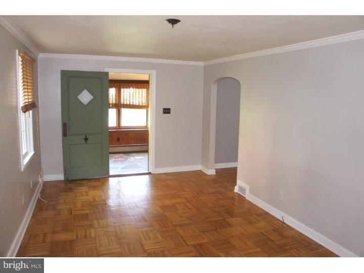 805 Pleasant Hill Road Wallingford, PA 19086 - Photo 15 of 25 Living Room