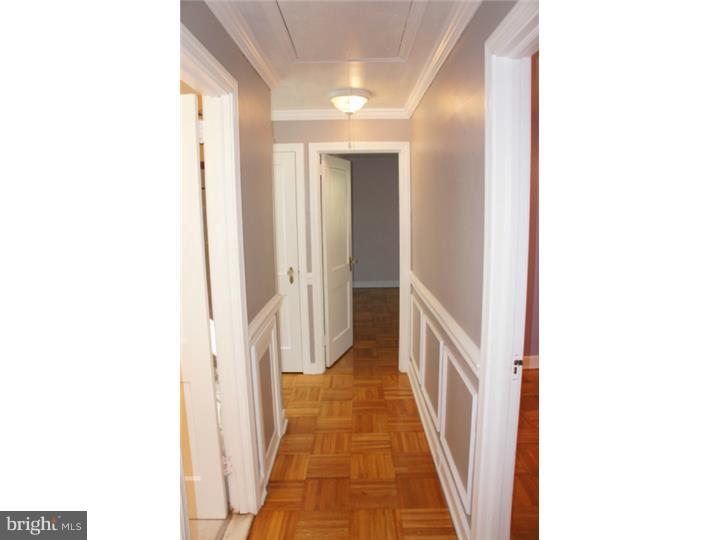 805 Pleasant Hill Road Wallingford, PA 19086 - Photo 19 of 25 Hallway