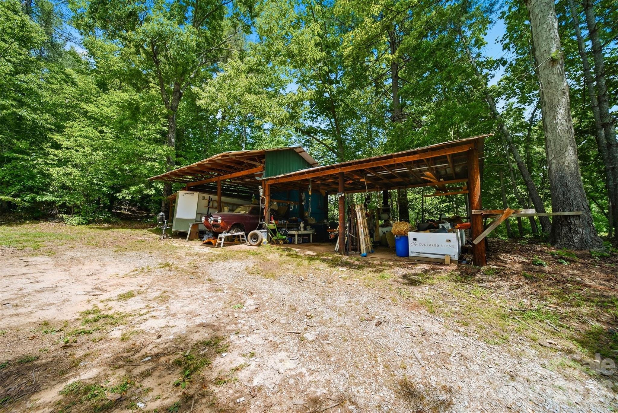 3497 Blue Creek Road Lenoir, NC 28645 - Photo 37 of 44