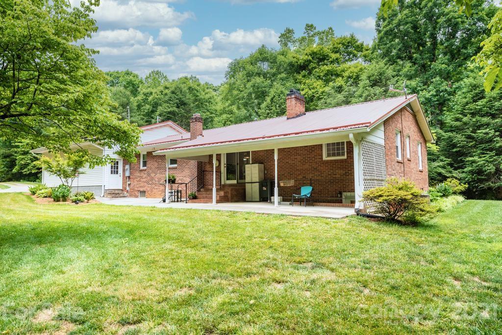 3605 Love Road Newton, NC 28658 - Photo 2 of 47 Gallery Image 2