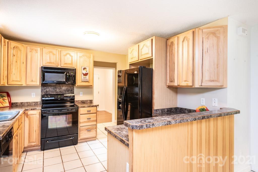 3605 Love Road Newton, NC 28658 - Photo 15 of 47 Gallery Image 15