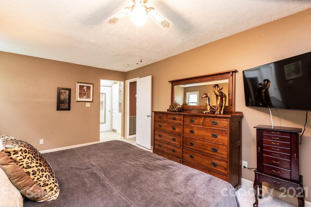 3605 Love Road Newton, NC 28658 - Photo 24 of 47 Gallery Image 24