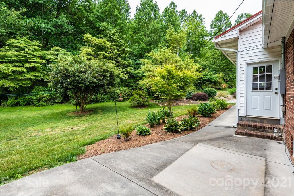 3605 Love Road Newton, NC 28658 - Photo 4 of 47 Gallery Image 4