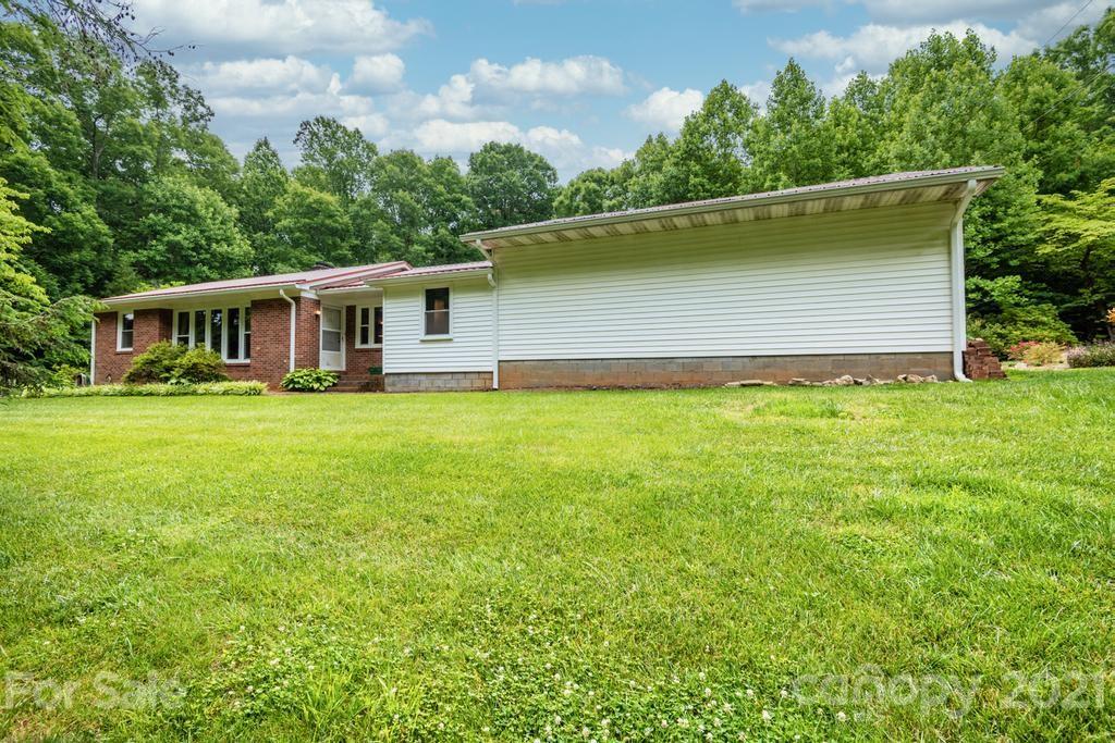 3605 Love Road Newton, NC 28658 - Photo 8 of 47 Gallery Image 8