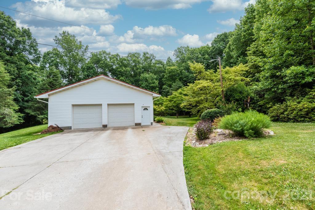 3605 Love Road Newton, NC 28658 - Photo 10 of 47 Gallery Image 10