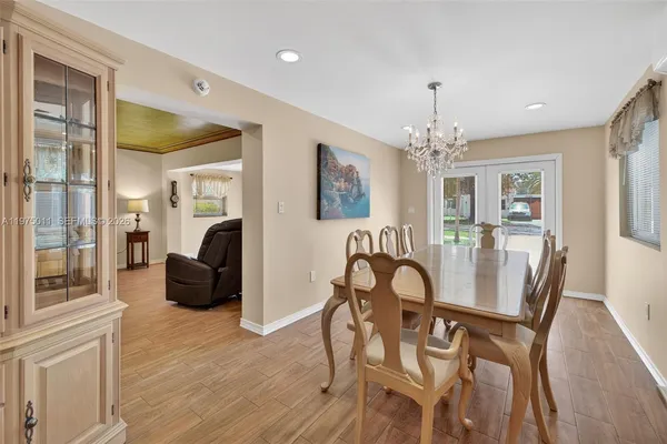 $550,000 | 2543 Liberty Street, Hollywood, FL 33020