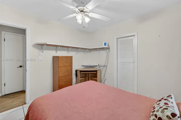 $550,000 | 2543 Liberty Street, Hollywood, FL 33020