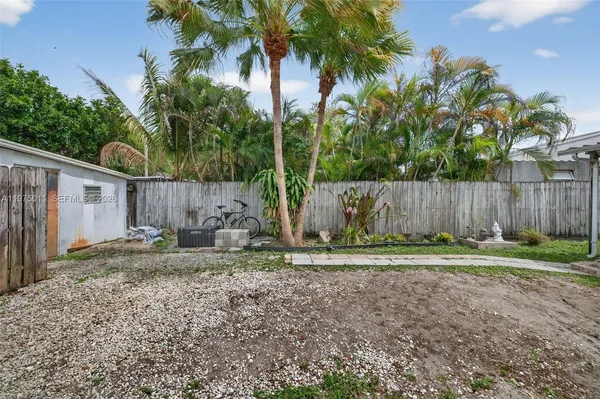 $550,000 | 2543 Liberty Street, Hollywood, FL 33020