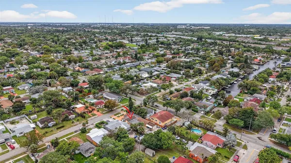 $550,000 | 2543 Liberty Street, Hollywood, FL 33020
