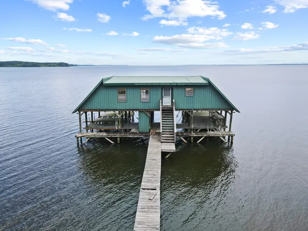 a view of an entryway door