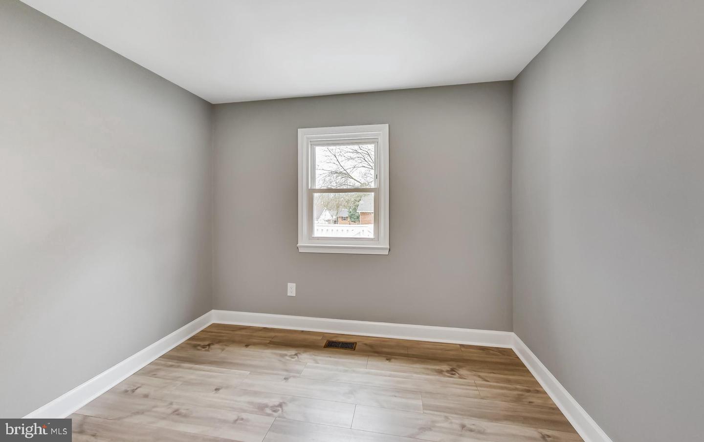 5923 Berwyn Road College Park, MD 20740 - Photo 16 of 51 a view of empty room with wooden floor