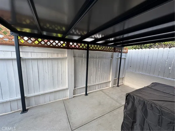 $1,500 | 857 West Edgehill Road, Unit 2, San Bernardino, CA 92405