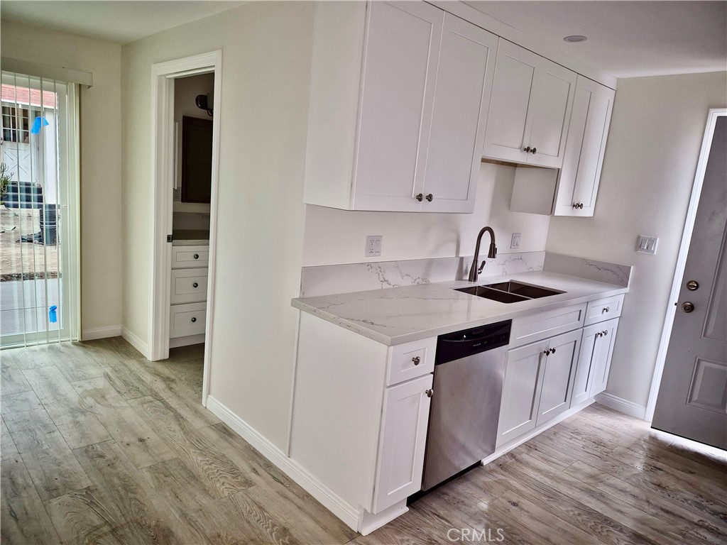 857 West Edgehill Road, Unit 2 San Bernardino, CA 92405 - Photo 3 of 23