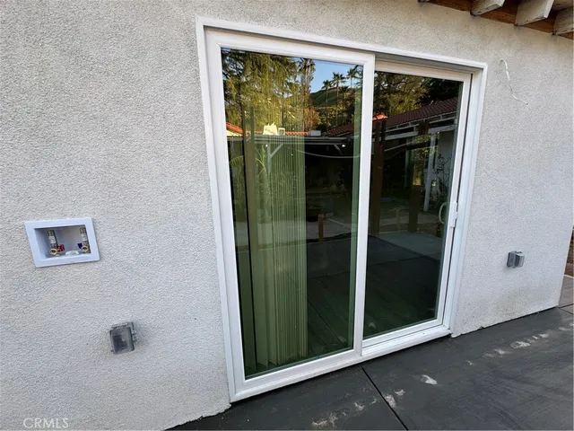 $1,600 | 857 West Edgehill Road, Unit 2, San Bernardino, CA 92405