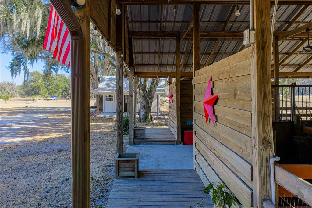 808 Old Welcome Road Lithia, FL 33547 - Photo 74 of 92 Gallery Image 74