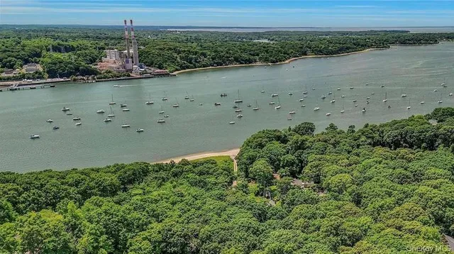 $2,299,000 | 18 Bell Circle, Port Jefferson, NY 11777