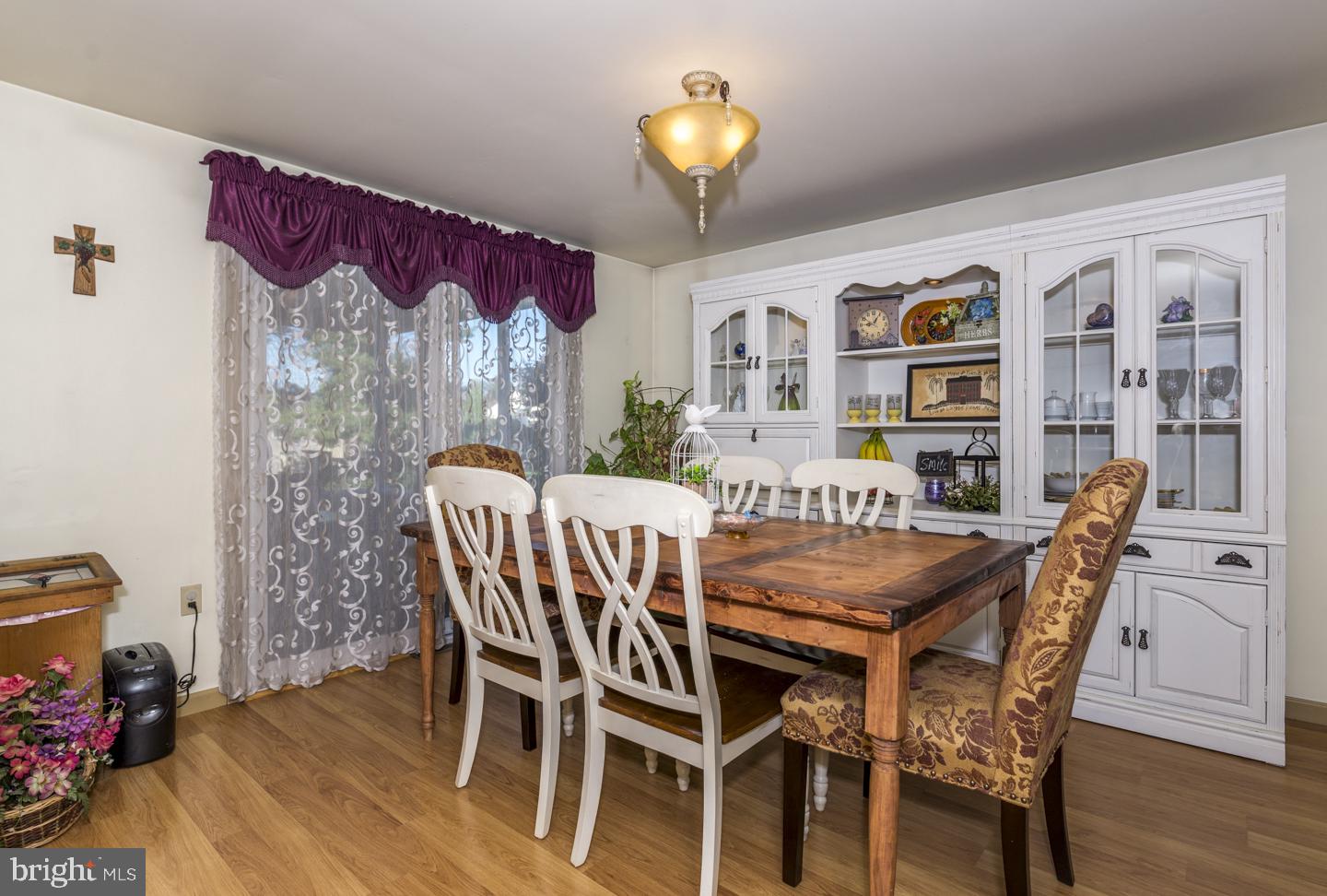 442 Amesbury Road Lancaster, PA 17601 - Photo 11 of 24 Dining Room