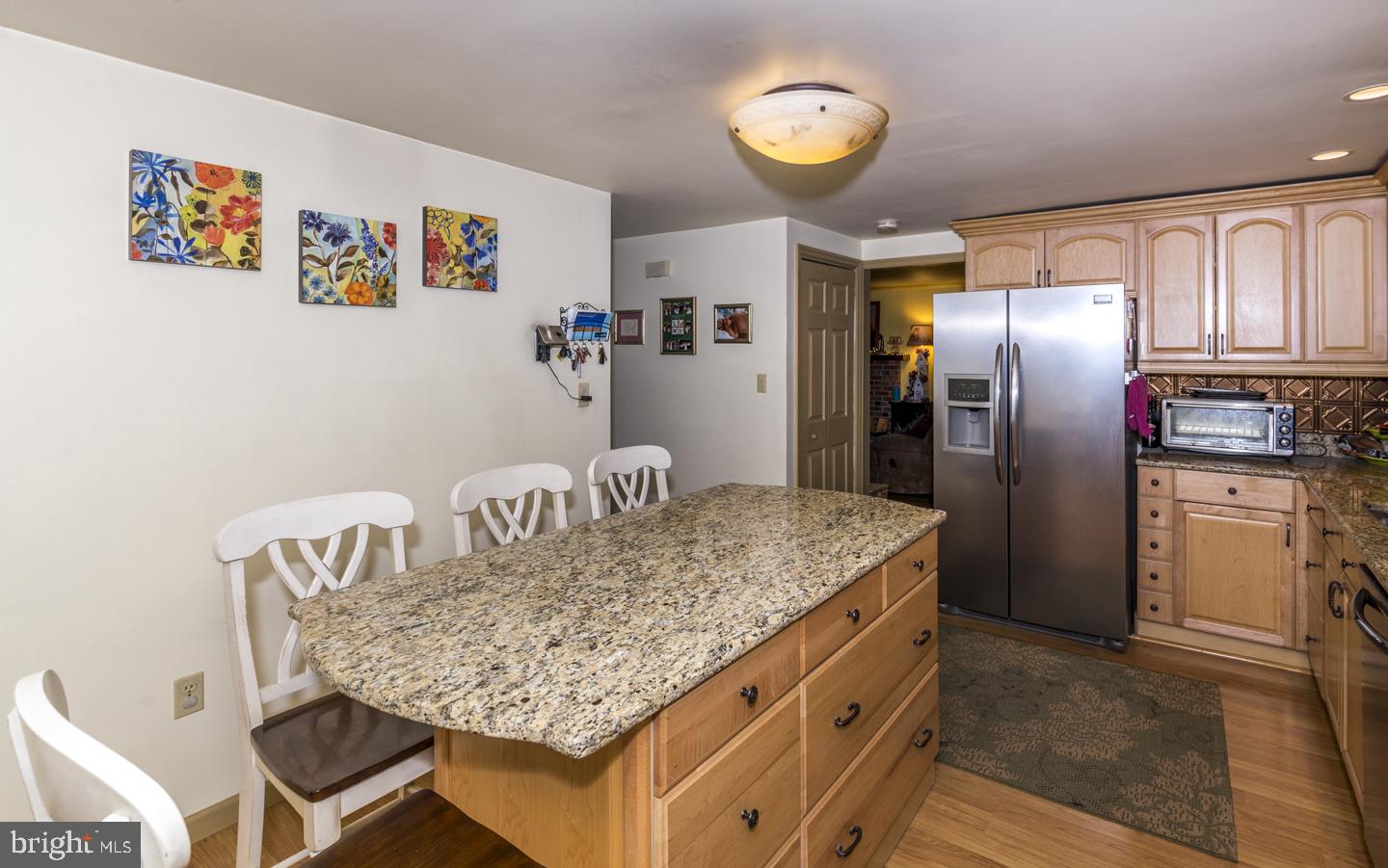 442 Amesbury Road Lancaster, PA 17601 - Photo 12 of 24 Kitchen V5