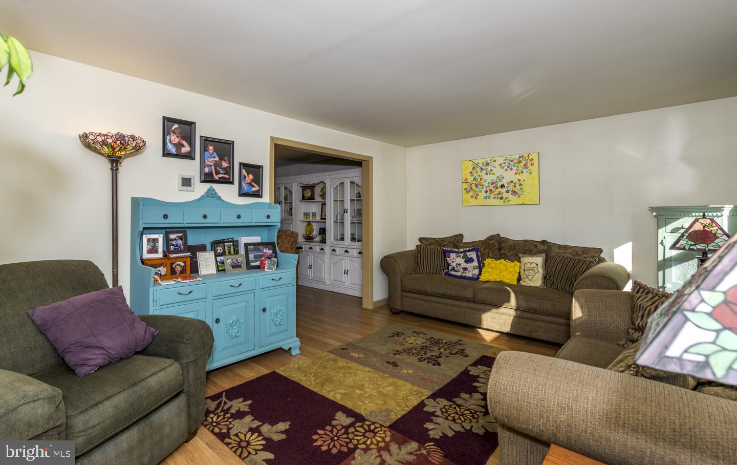 442 Amesbury Road Lancaster, PA 17601 - Photo 4 of 24 Living Room
