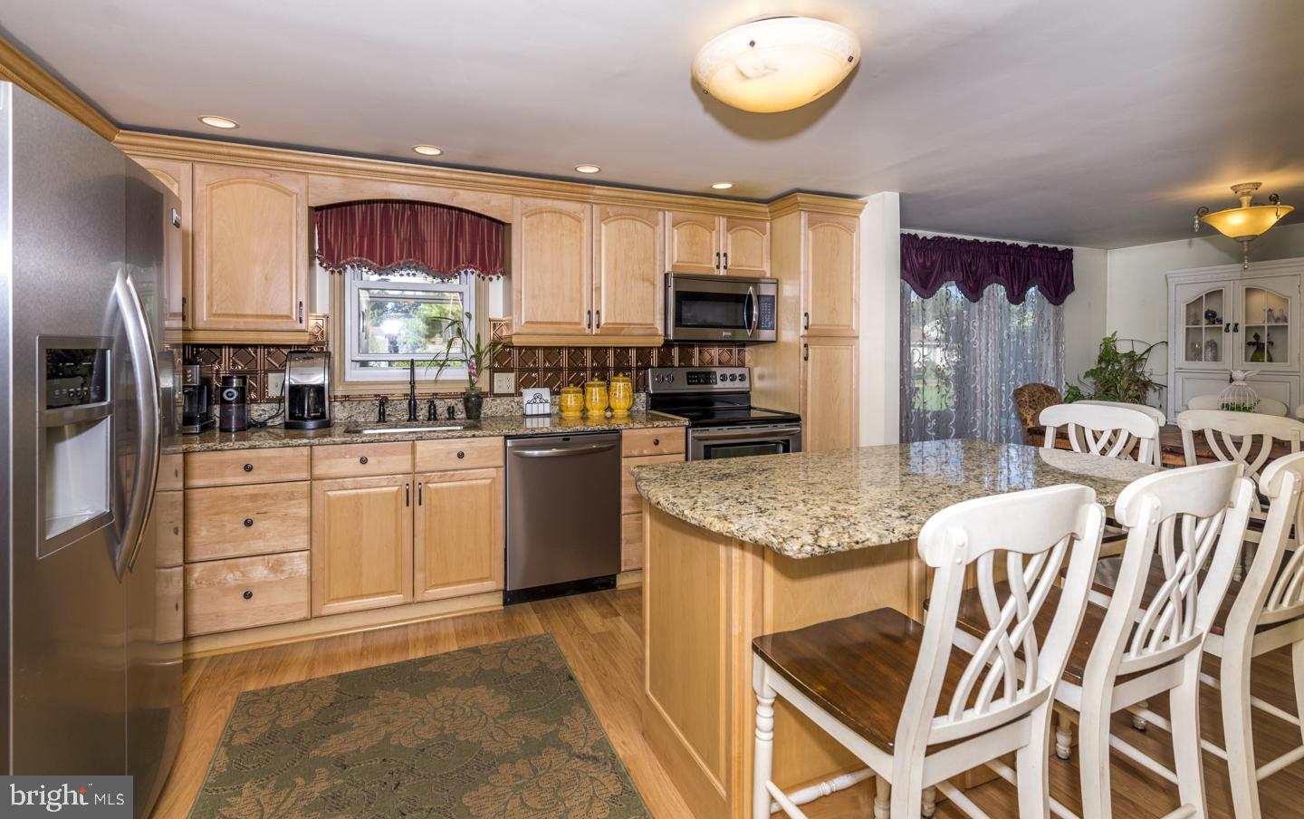 442 Amesbury Road Lancaster, PA 17601 - Photo 7 of 24 Kitchen